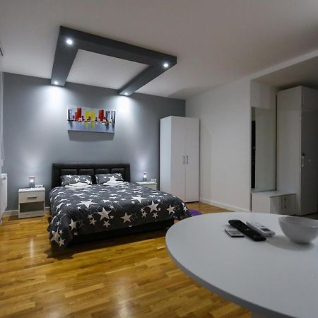 Manirosi 3 Apartman Subotica Eksteriør bilde