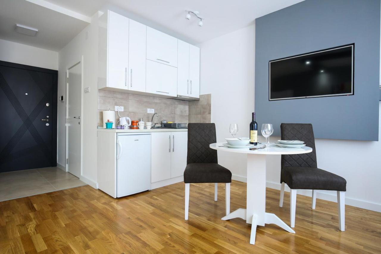 Manirosi 3 Apartman Subotica Eksteriør bilde